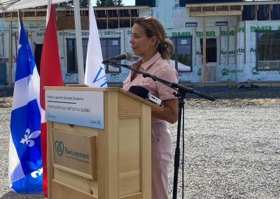 Habitation : la ministre défend fermement sa stratégie