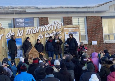Fred la marmotte prédit un printemps hâtif!