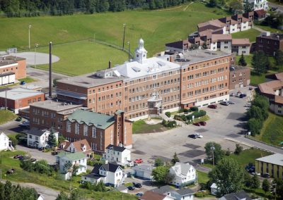 Cégep : plus de 200 000 inscriptions en cette rentrée à travers la province